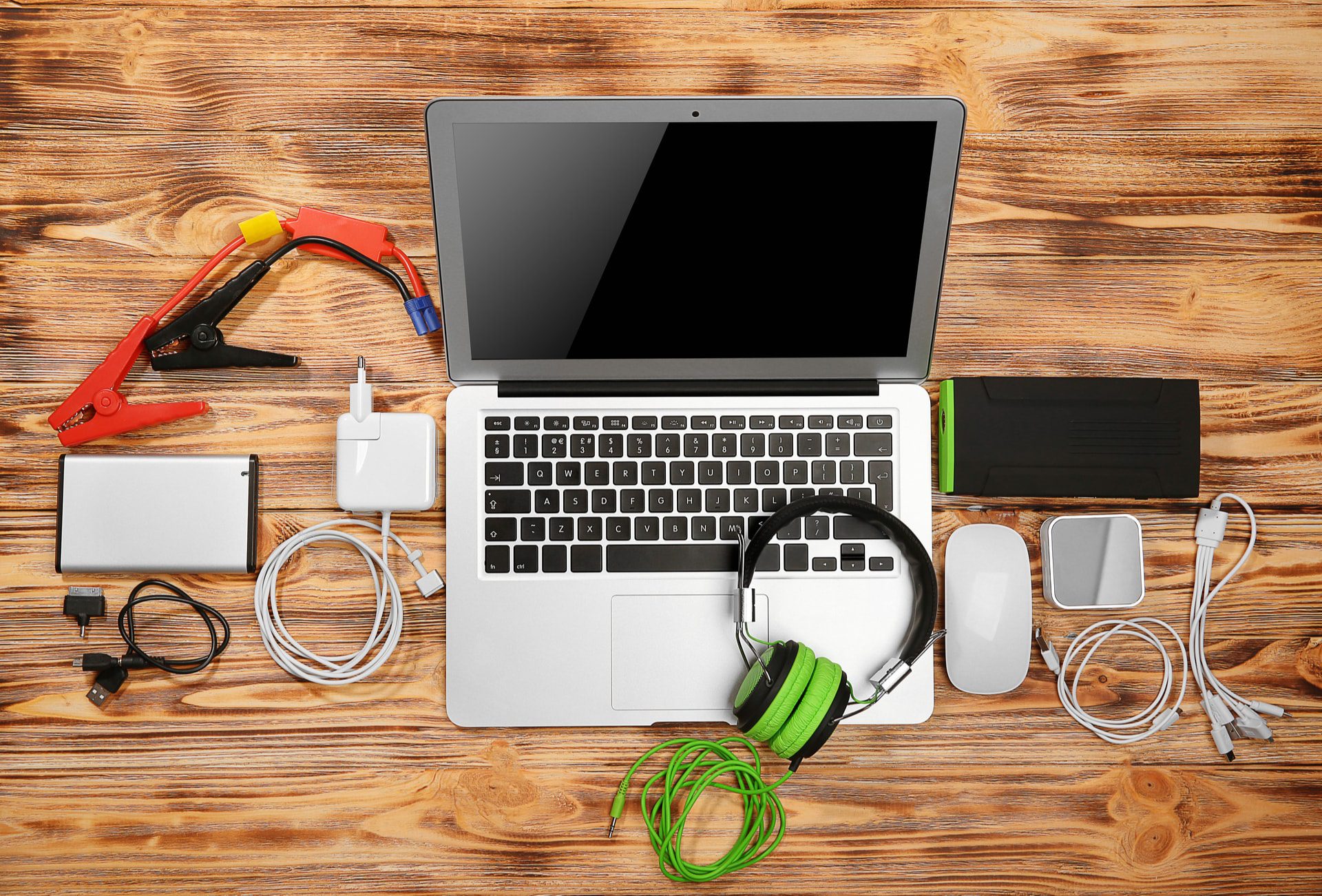 Top 5 Must-Have Laptop Essentials » Business to mark