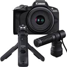 Canon R50